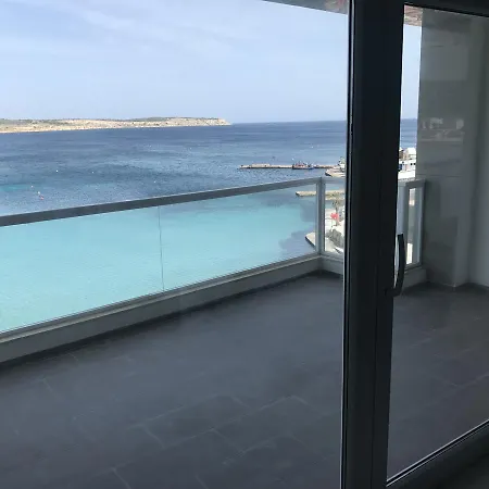 Med Malta 아파트 *